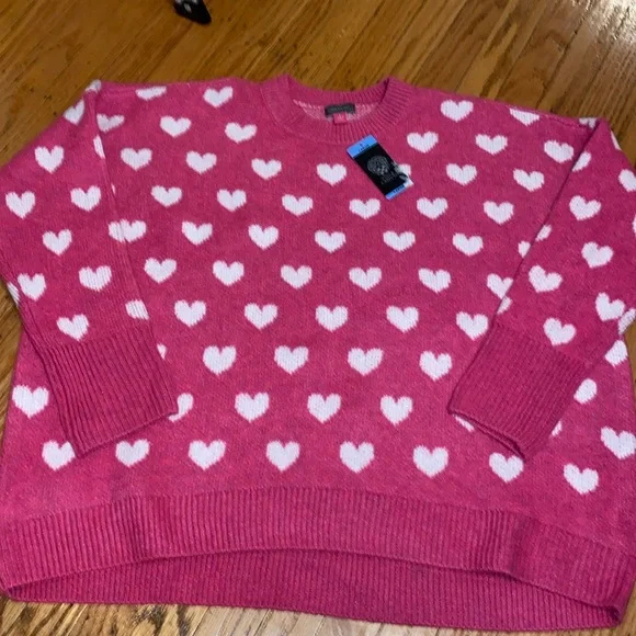 Vince Camuto Fuchsia and White Heart Sweater - Picture 2 of 8